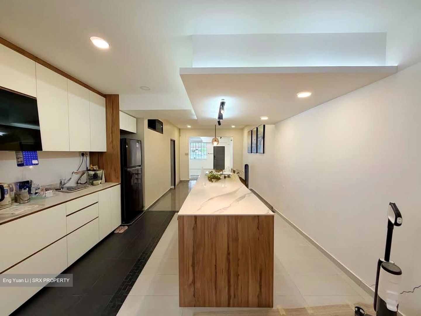 Sennett Estate (D13), Terrace #568280891